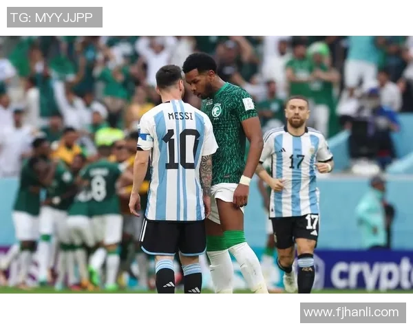 足球巨星退役后参选总统引发全民热议政坛体育跨界震动