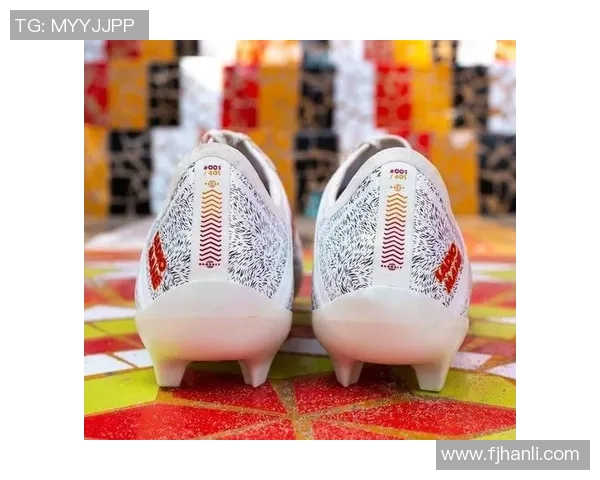 限量版足球小银卡珍藏版分析及投资前景探讨